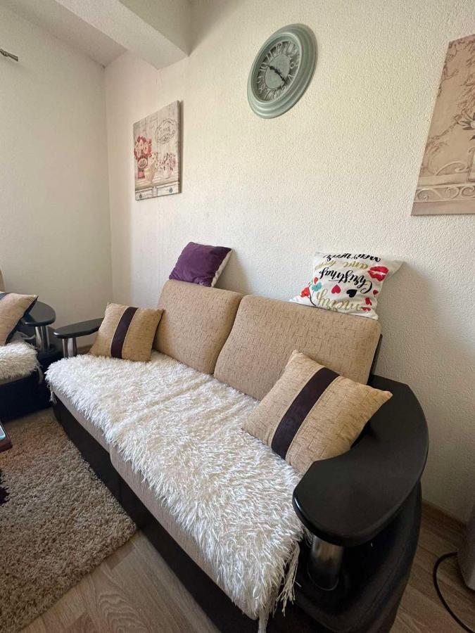 Apartman Zaga Lägenhet Trebinje Exteriör bild